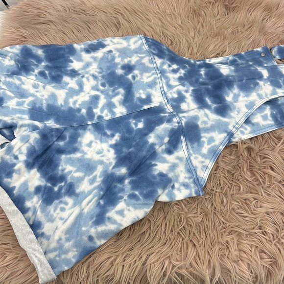 Girls / Women’s Jordache Overall Short - Picture 4 of 5